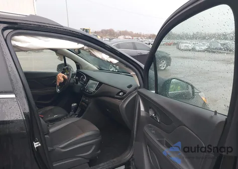 2018 Buick Encore Sport Touring z USA, uszkodzony, nr VIN KL4CJ1SB5JB565004